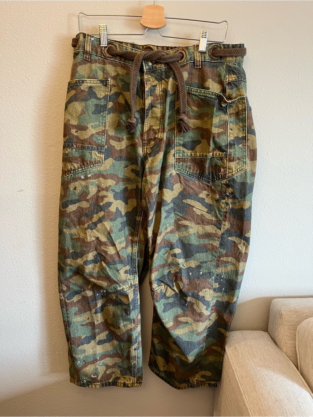 We The Free Camouflage barrel jeans with tie